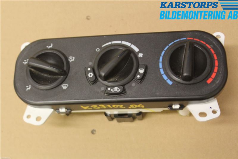 Dodge CALIBER Värmereglage