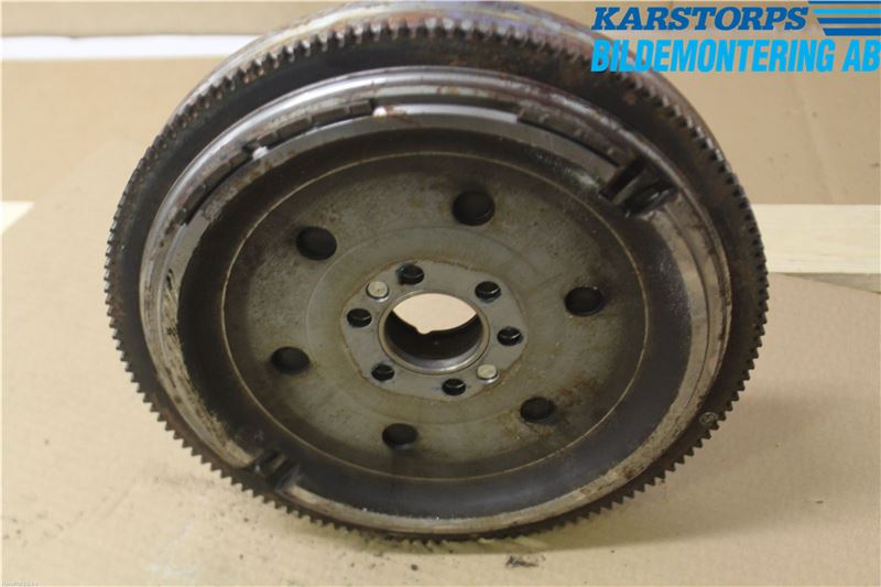 Volkswagen VW PASSAT 97-00 Svänghjul Man