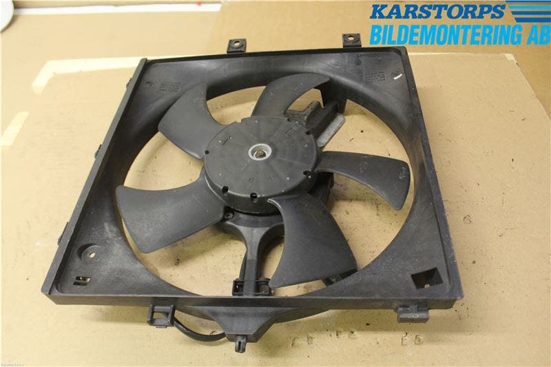 Nissan PRIMERA 00-01 Ac Kylfläkt