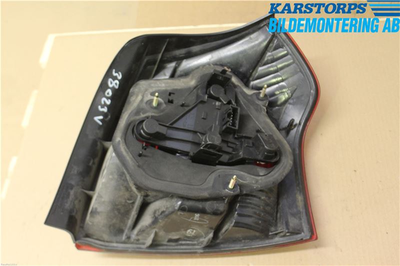 Toyota COROLLA 02-07 Bakljus Vänster