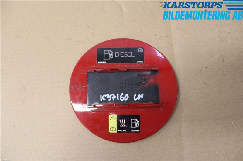 Volvo V40 12-19 Tanklucka