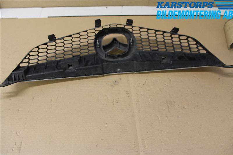 Mazda 6 02-08 Grill Komp