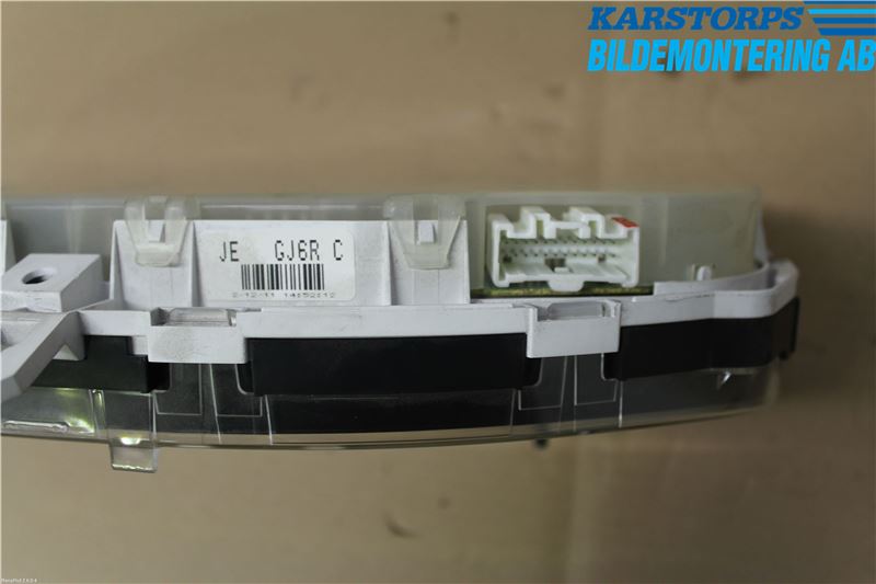 Mazda 6 02-08 Instrument Komb