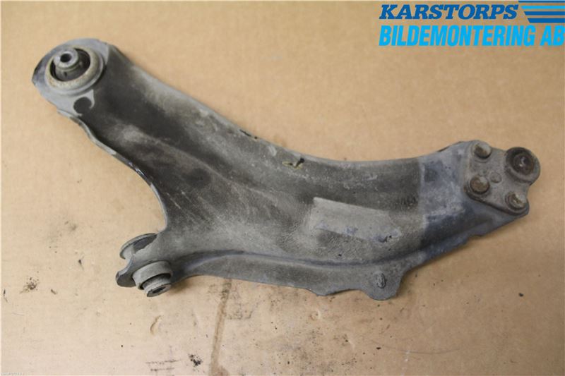 Renault KANGOO II 08-14 Bärarm Fram Undre Hö