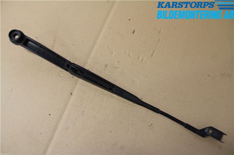 Kia VENGA 10-19 Torkararm Armar Vindruta