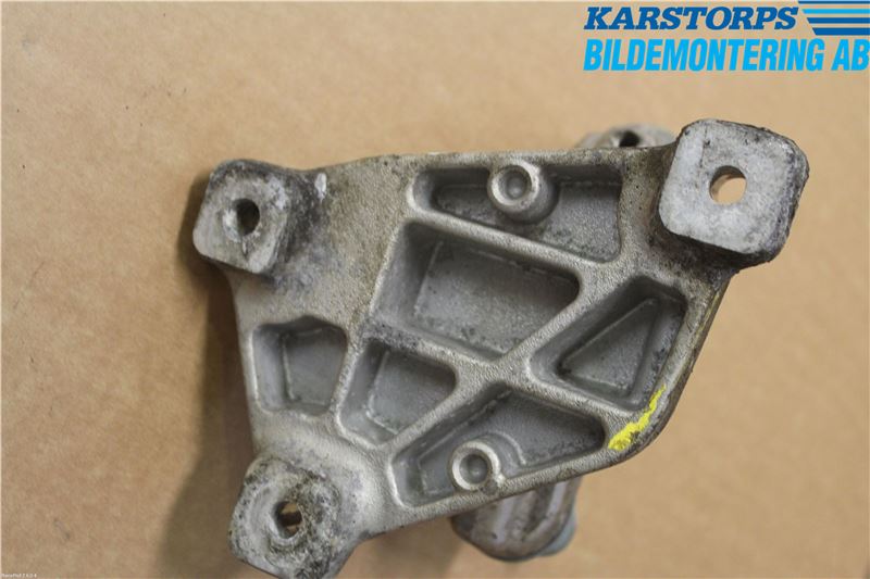 Honda CR-V 07-12 Växellådsfäste