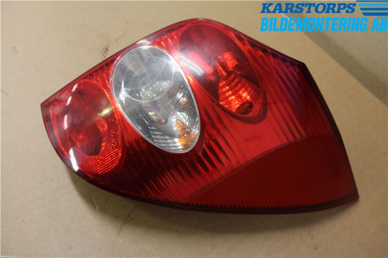 Renault LAGUNA II  01-05 Bakljus Höger