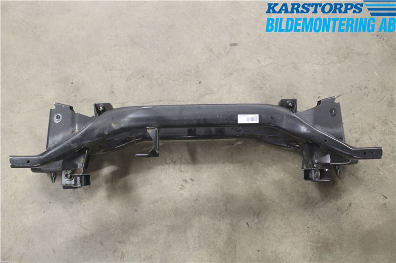 Volvo V40 12-19 Bakaxelbalk