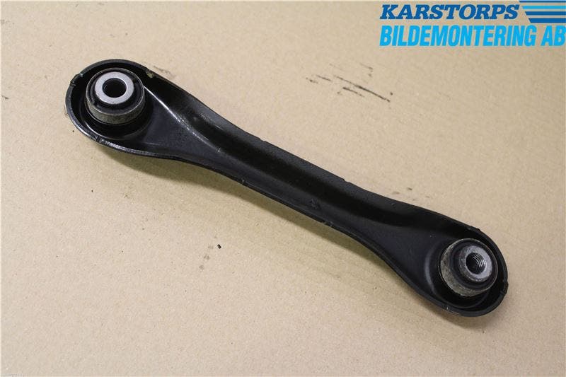 Volvo V40 12-19 Momentstag Bak