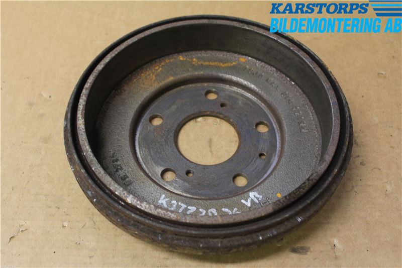 Suzuki SX4 06-09 Bromstrumma Bak