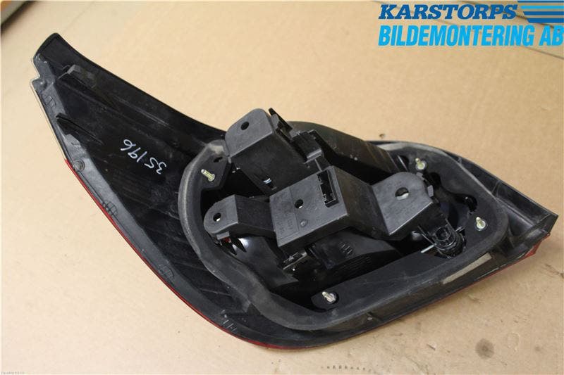 BMW 5 E60/61 Sed/Tou 02-10 Bakljus Höger