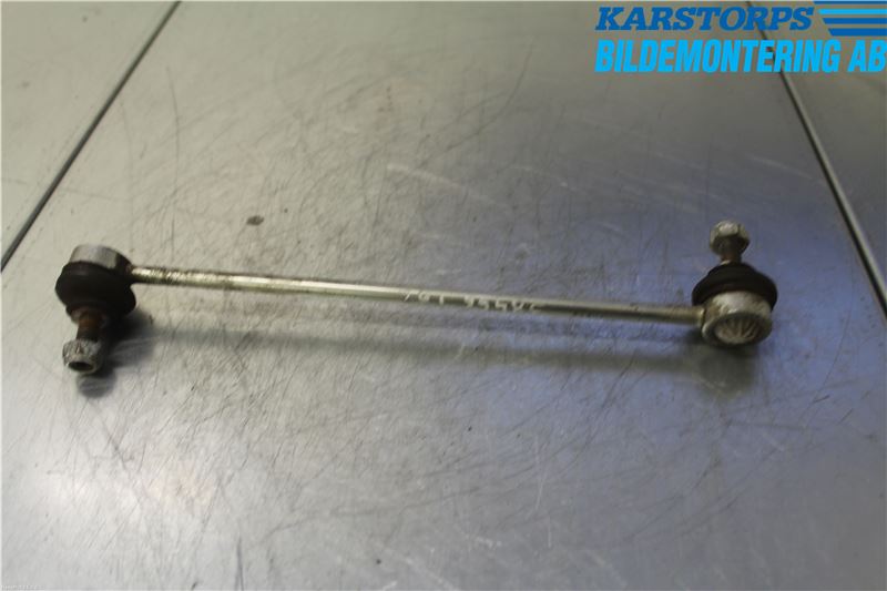 Volvo S70/V70/XC  97-00 Krängningshämmarstag Fram