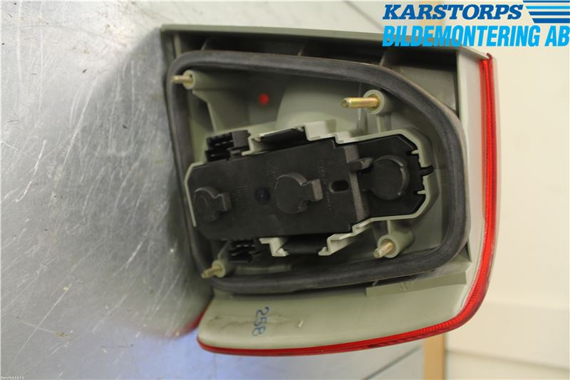 Volvo S90/V90 97-98 Bakljus Vänster