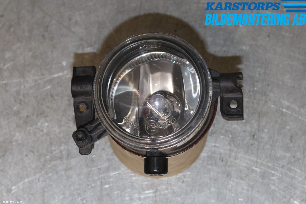 Ford FOCUS     04-07 Dimljus-Varselljus Fram