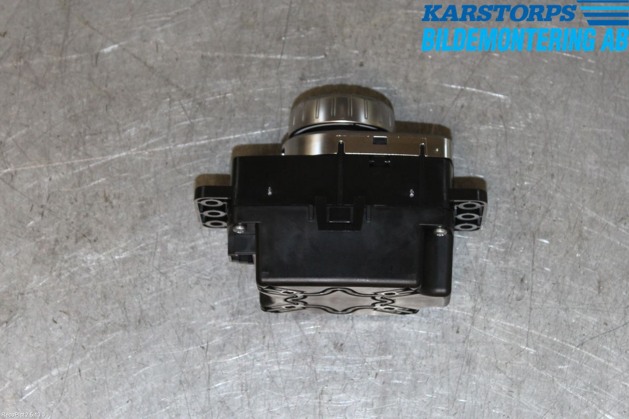 Mercedes-Benz MB CLA-KLASS (C117/X117) 13-19 Strömställare Färddator