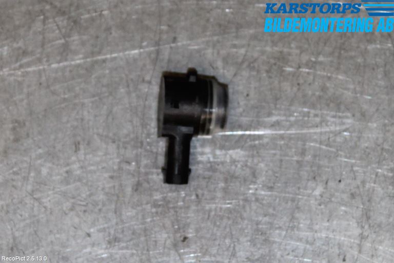 Mercedes-Benz MB CLA-KLASS (C117/X117) 13-19 Parkeringshjälp Frontsensor