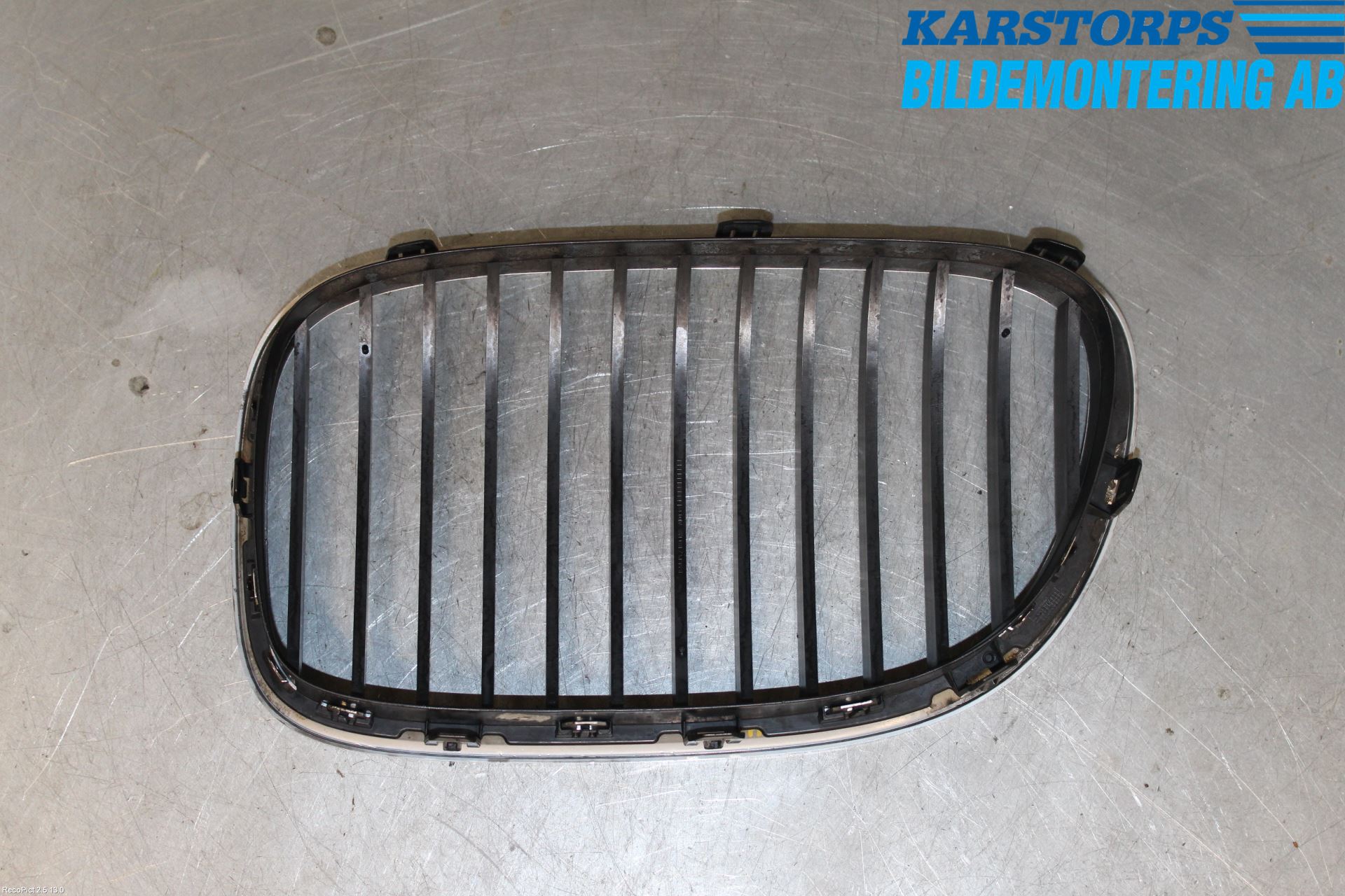 BMW 7 F01/02/03/04 09-15 Grilldel Höger