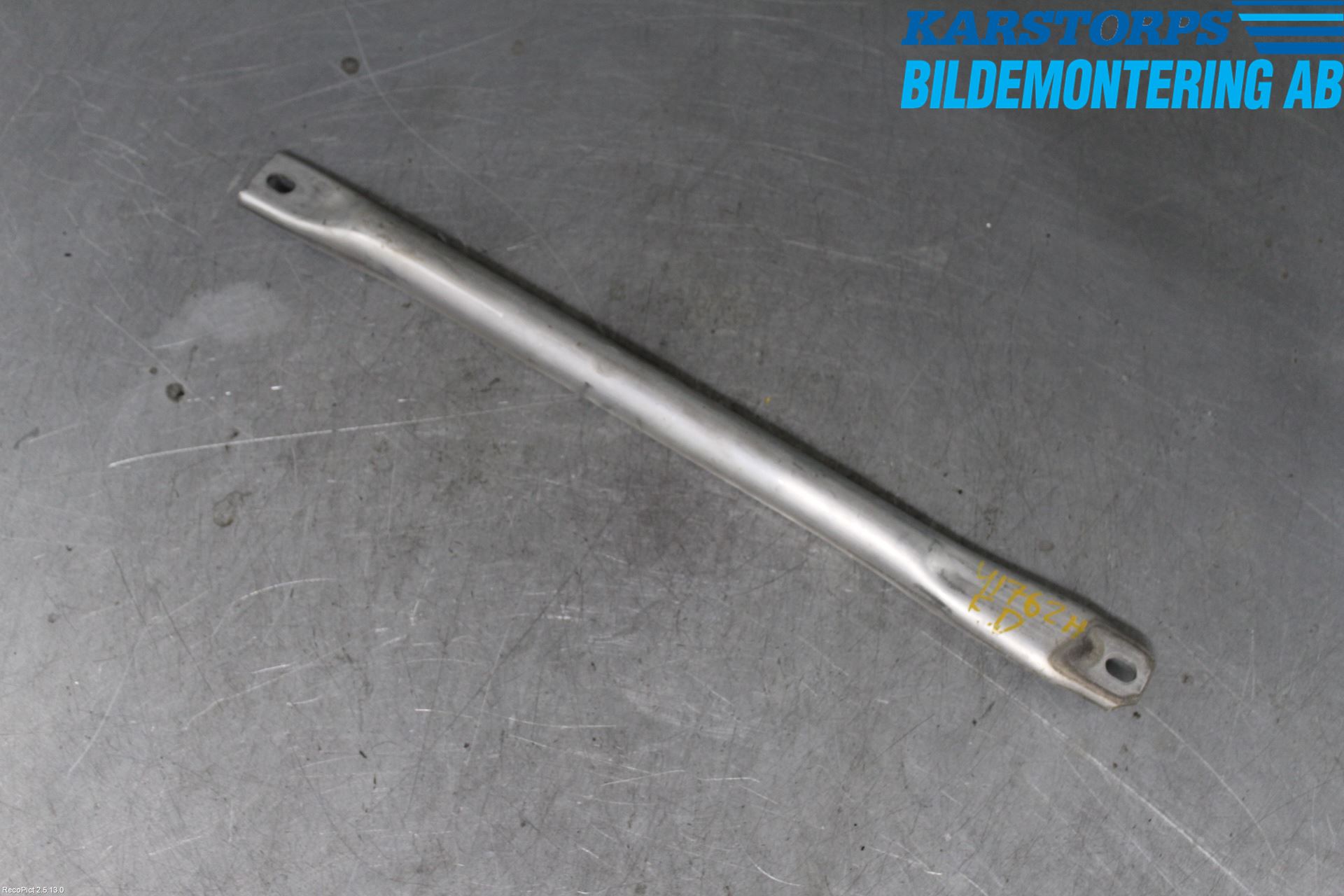 BMW 7 F01/02/03/04 09-15 Fjäderbensstag