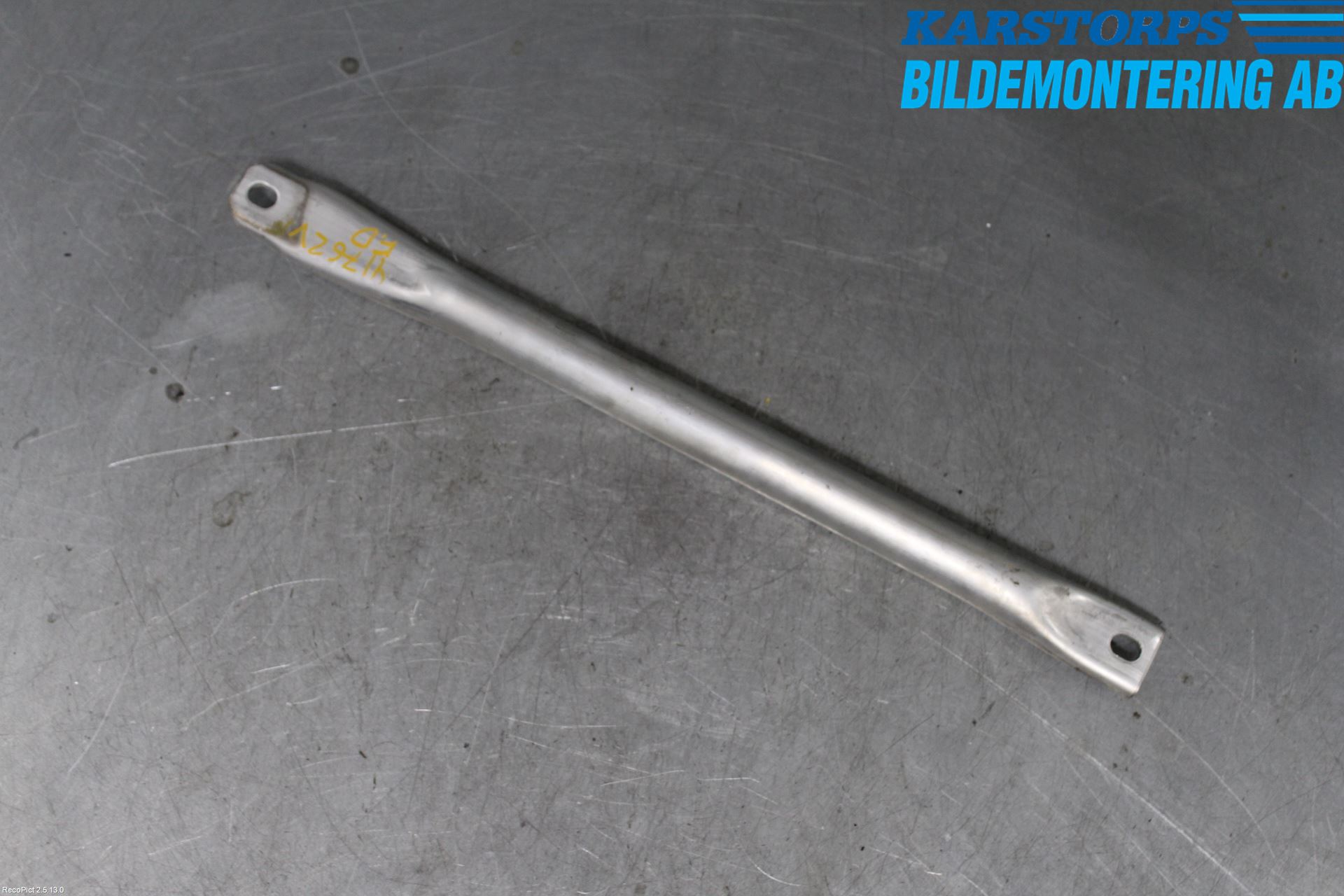 BMW 7 F01/02/03/04 09-15 Fjäderbensstag