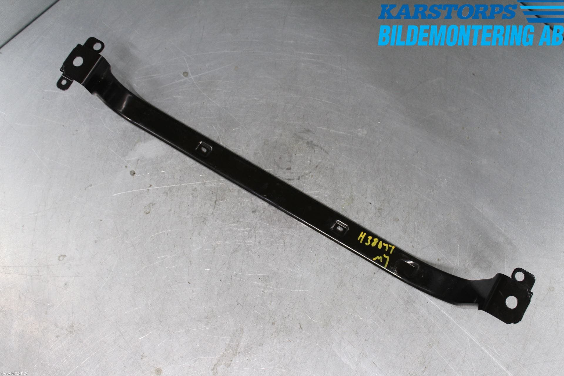 Volvo V60 14-18 Bränsletanksband