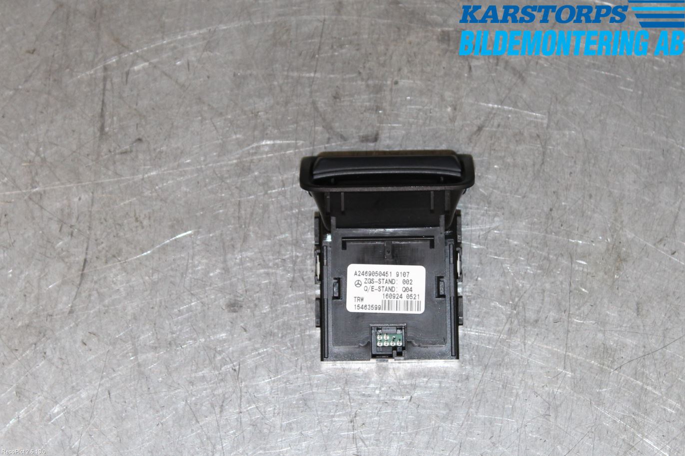 Mercedes-Benz MB CLA-KLASS (C117/X117) 13-19 Strömställare Parkeringsbroms