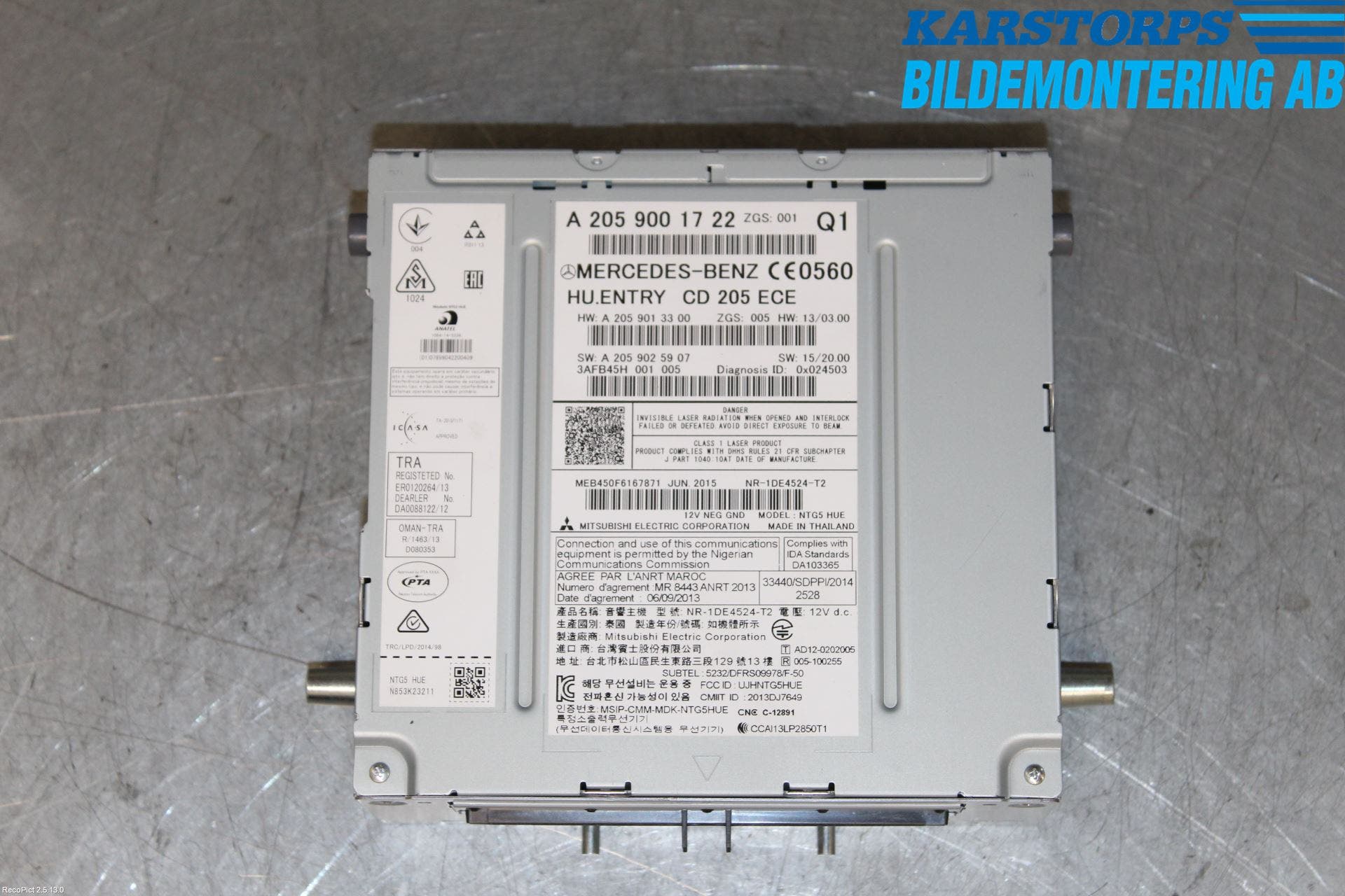 Mercedes-Benz MB C-KLASS (W205) 14-21 Cd Radio - Multimediapanel