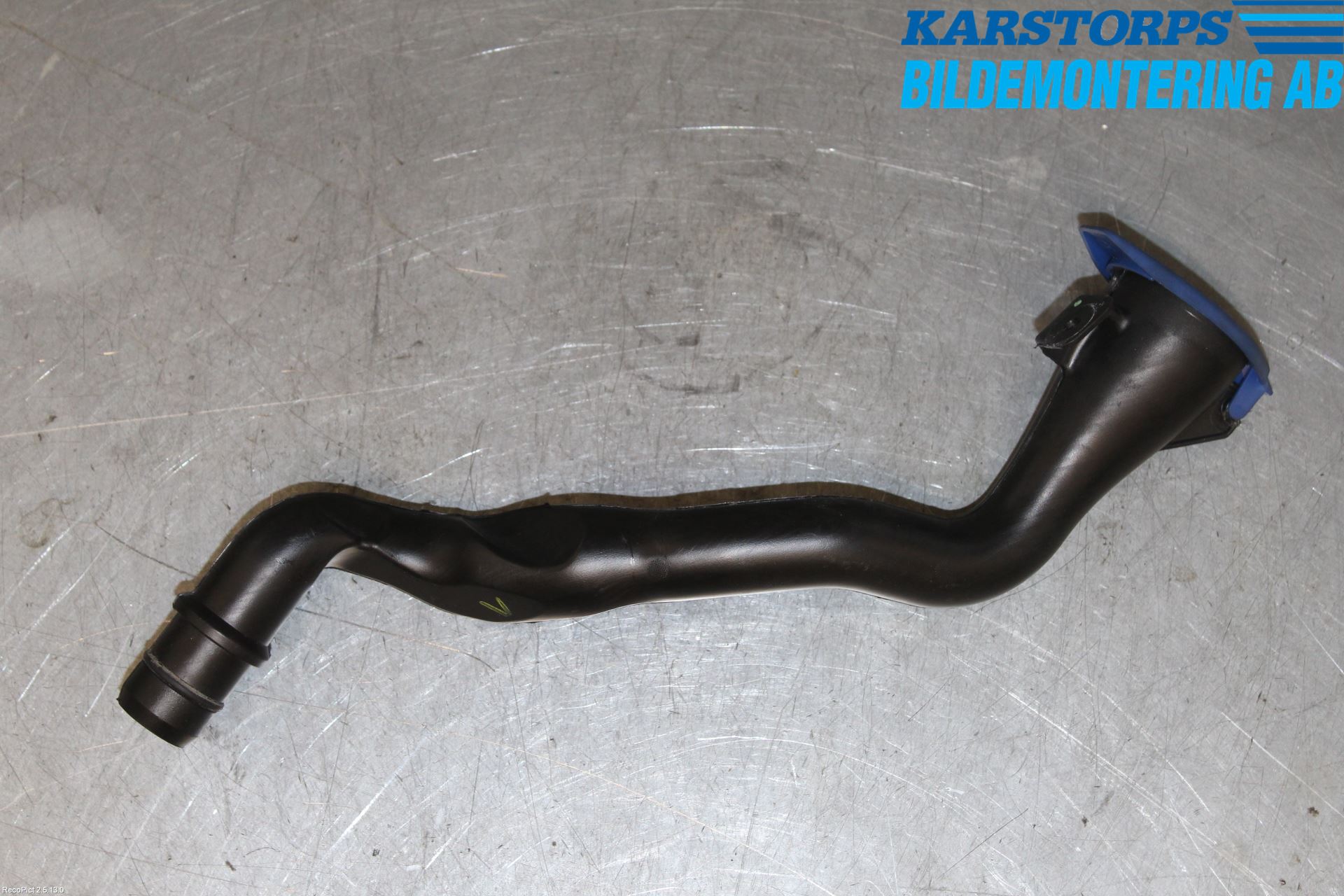 Volvo V60 14-18 Spolartank Påfyllningsrör