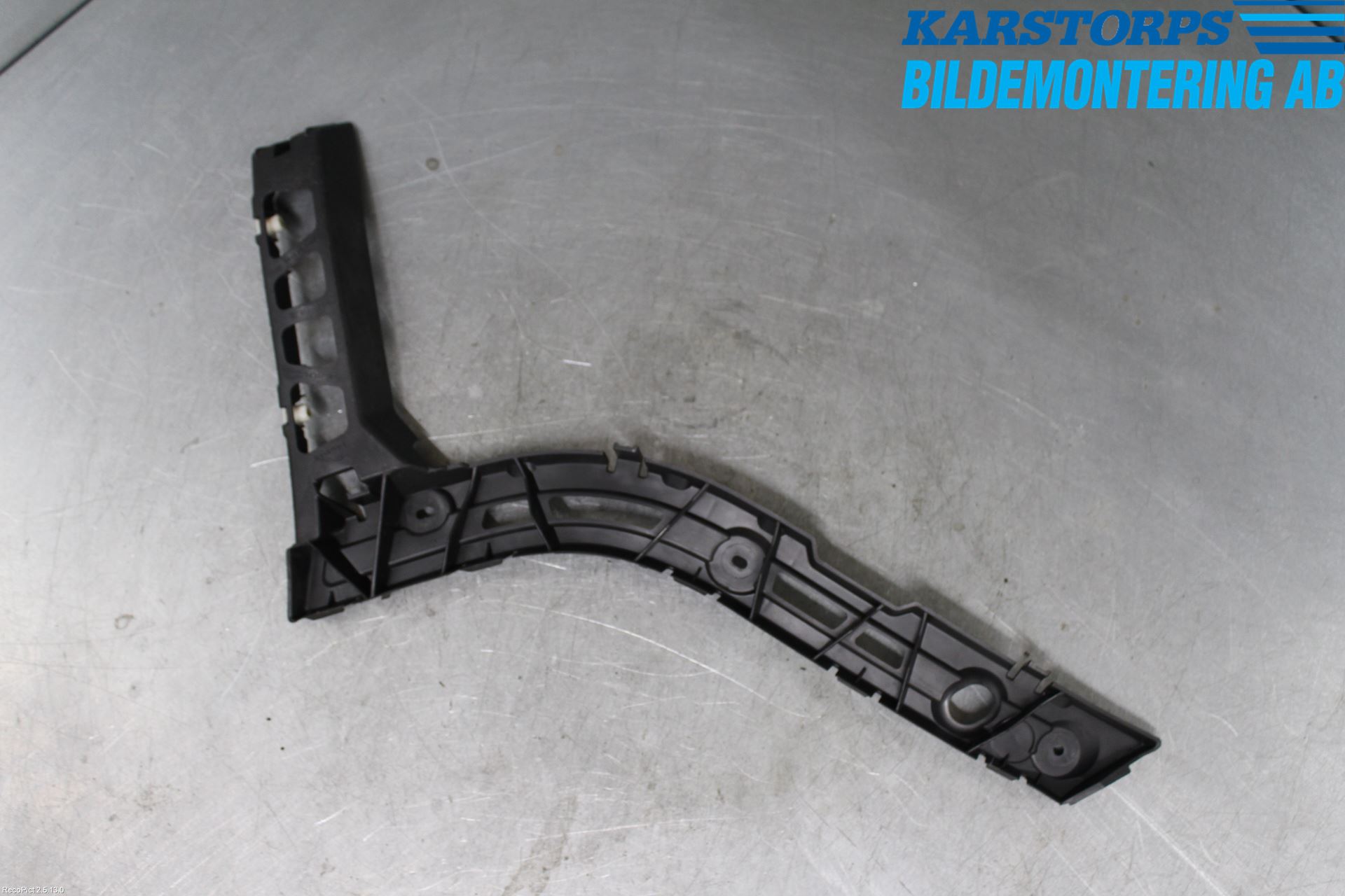 Jaguar XF 08-15 Stötfångarfäste Bak Hö