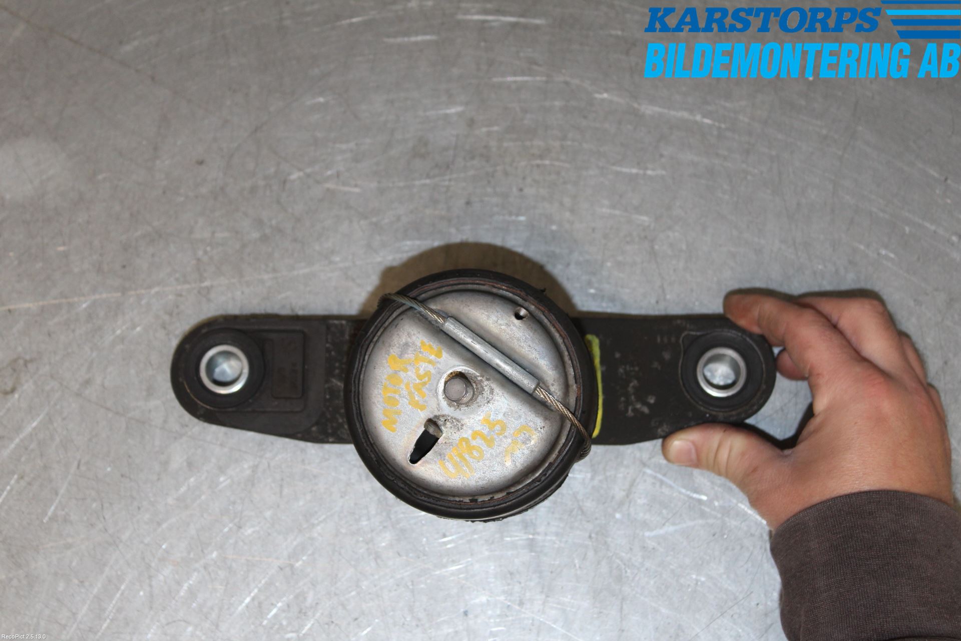 Volvo V40 12-19 Motorkudde