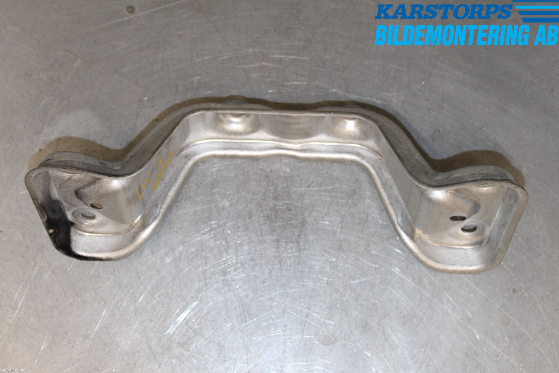 Volvo XC60 14-17 Mellanaxel Balk