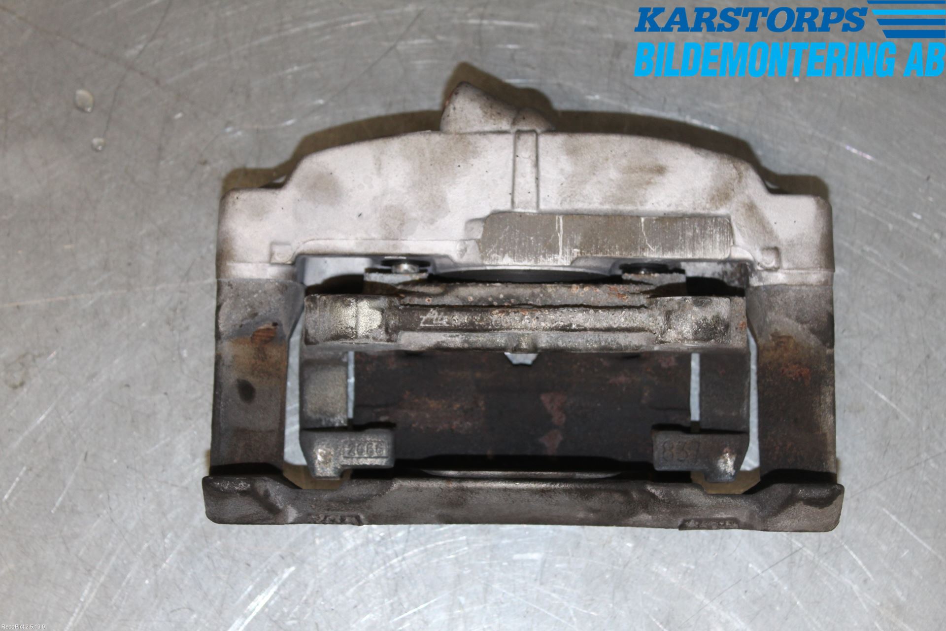 Volvo XC70 14-16 Bromsok Fram Vänster