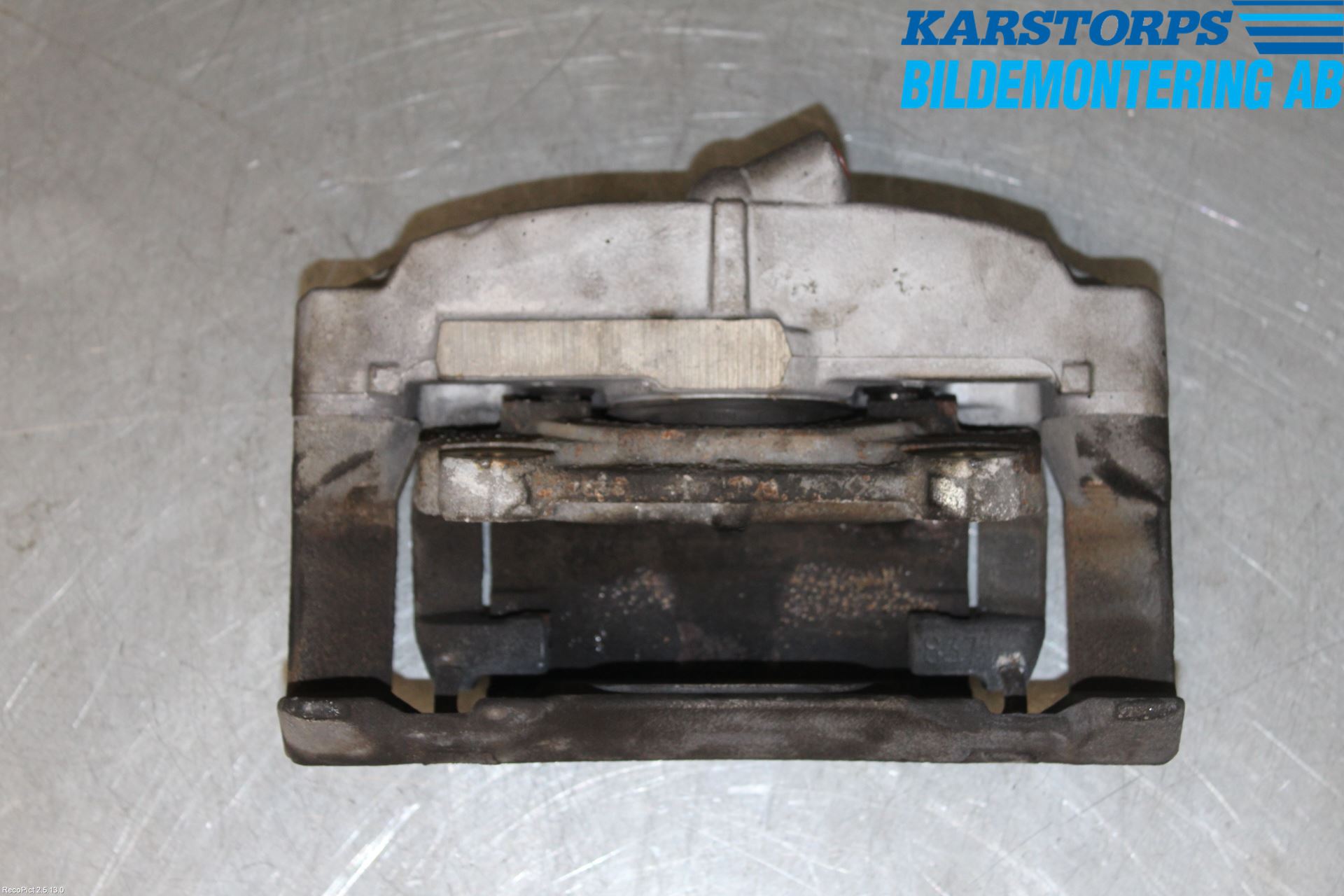 Volvo XC70 14-16 Bromsok Fram Höger