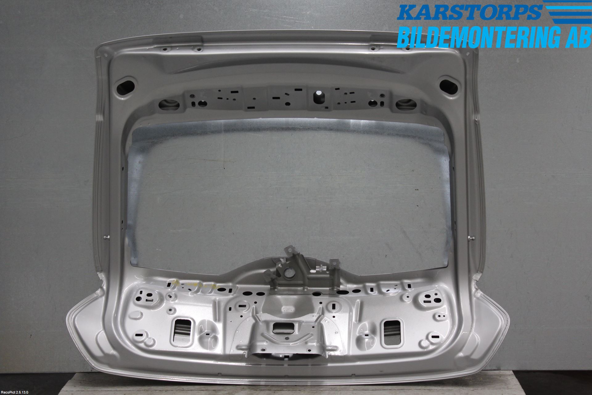 Volvo V40 12-19 Baklucka Kombi