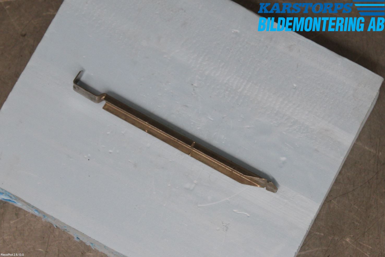 Volvo V50 04-07 Strålkast Fästsarg