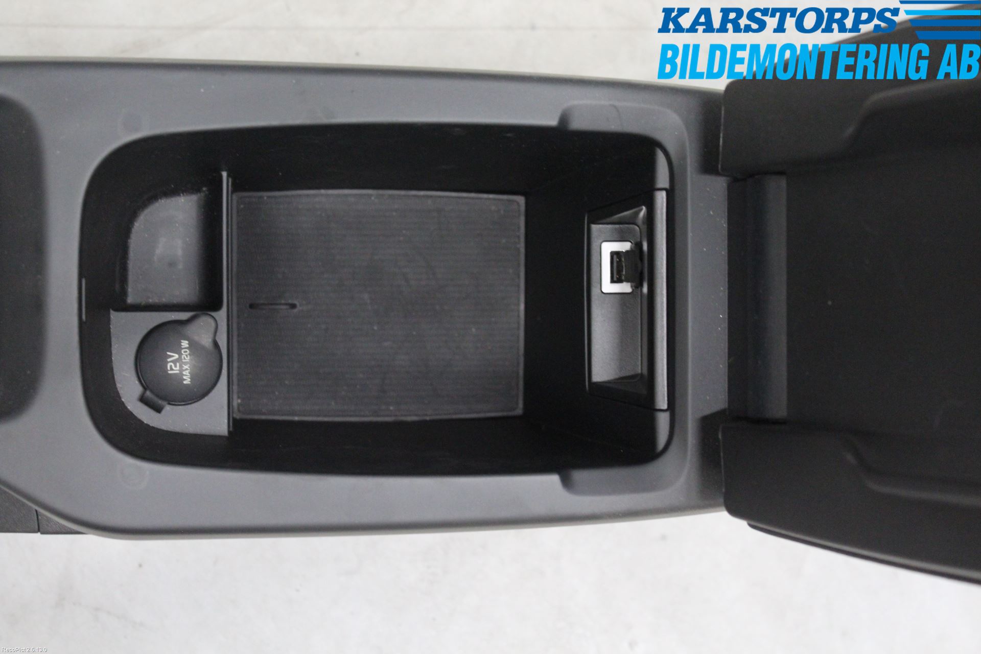 Volvo V40 12-19 Inr Tunnelfack