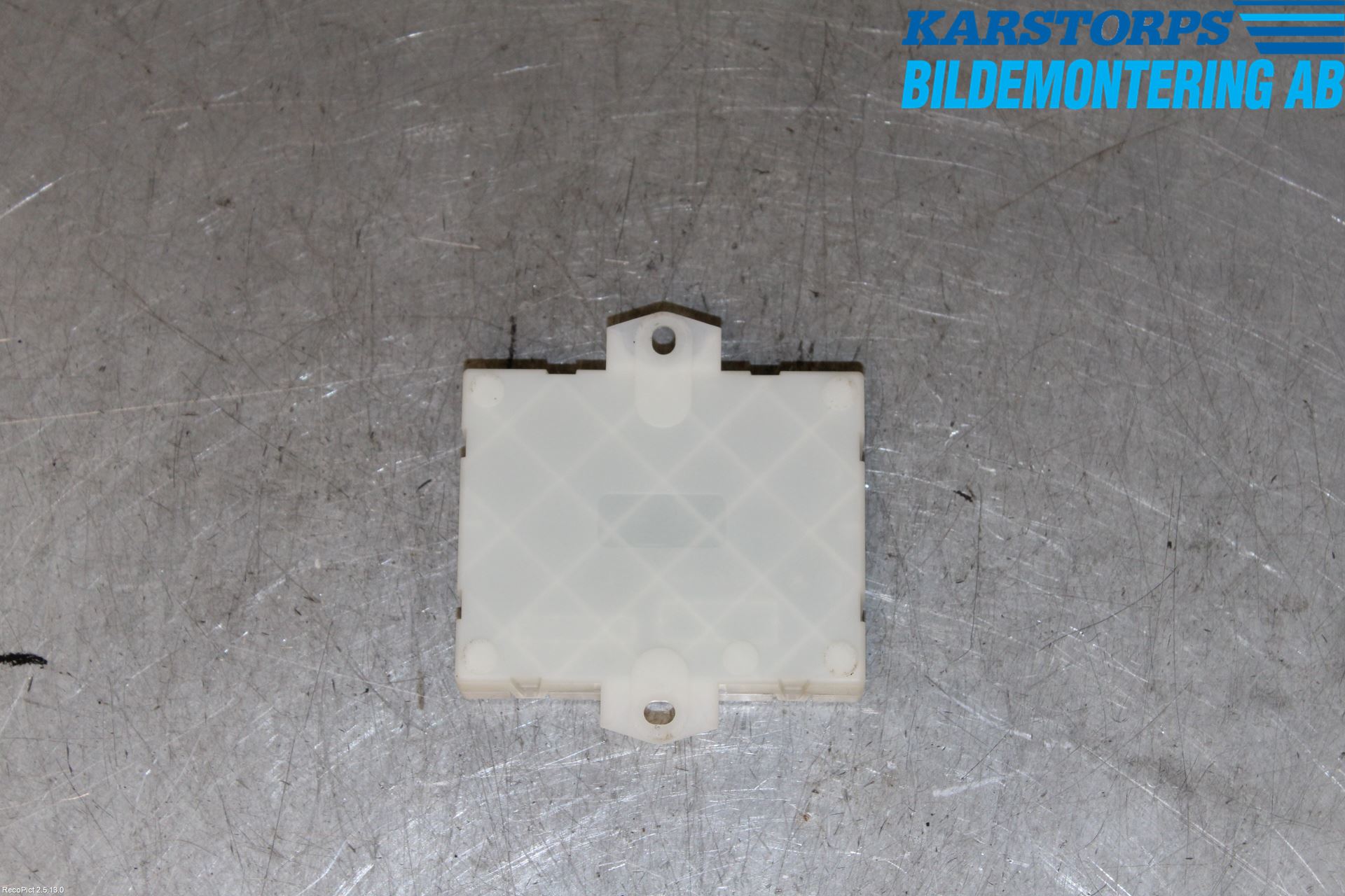 Volvo XC60 14-17 Styrenhet Baklucka