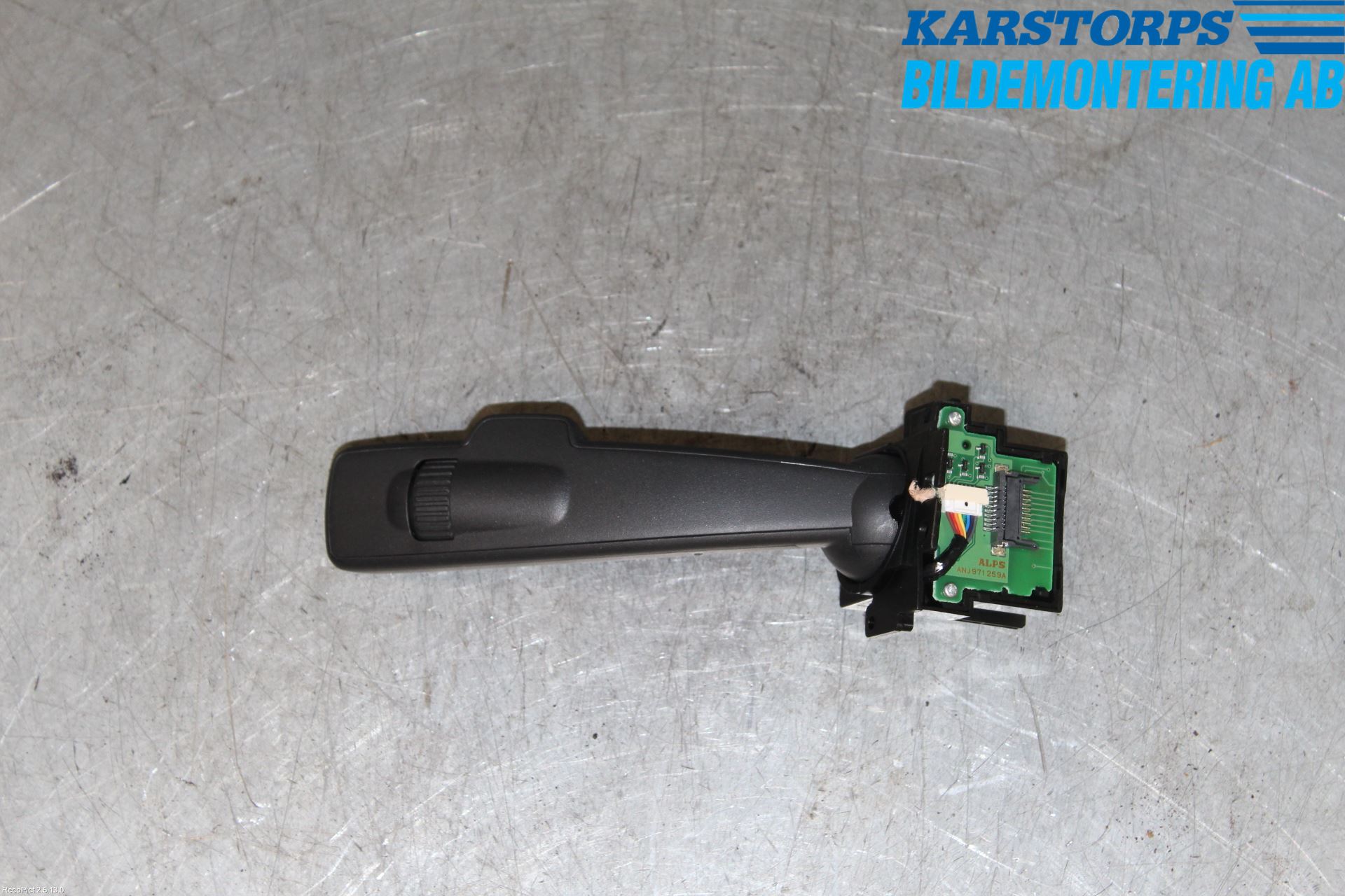 Volvo V40 12-19 Spak Torkar-Spolomk