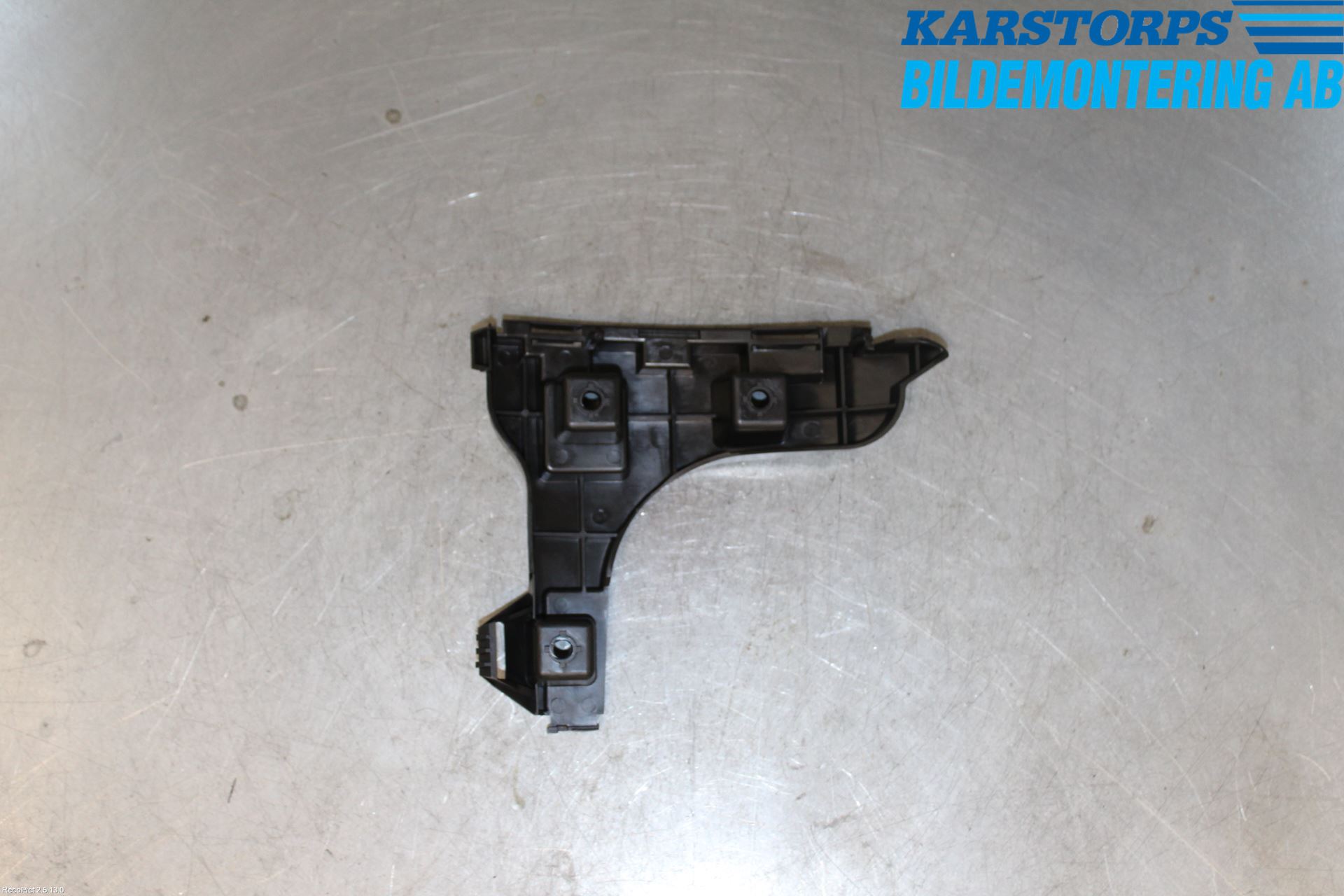 Volvo XC60 14-17 Stötfångarfäste Bak Vä