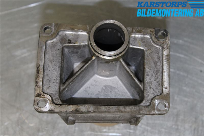 BMW 1 F20/F21 11-19 Mellanaxel Stödlager