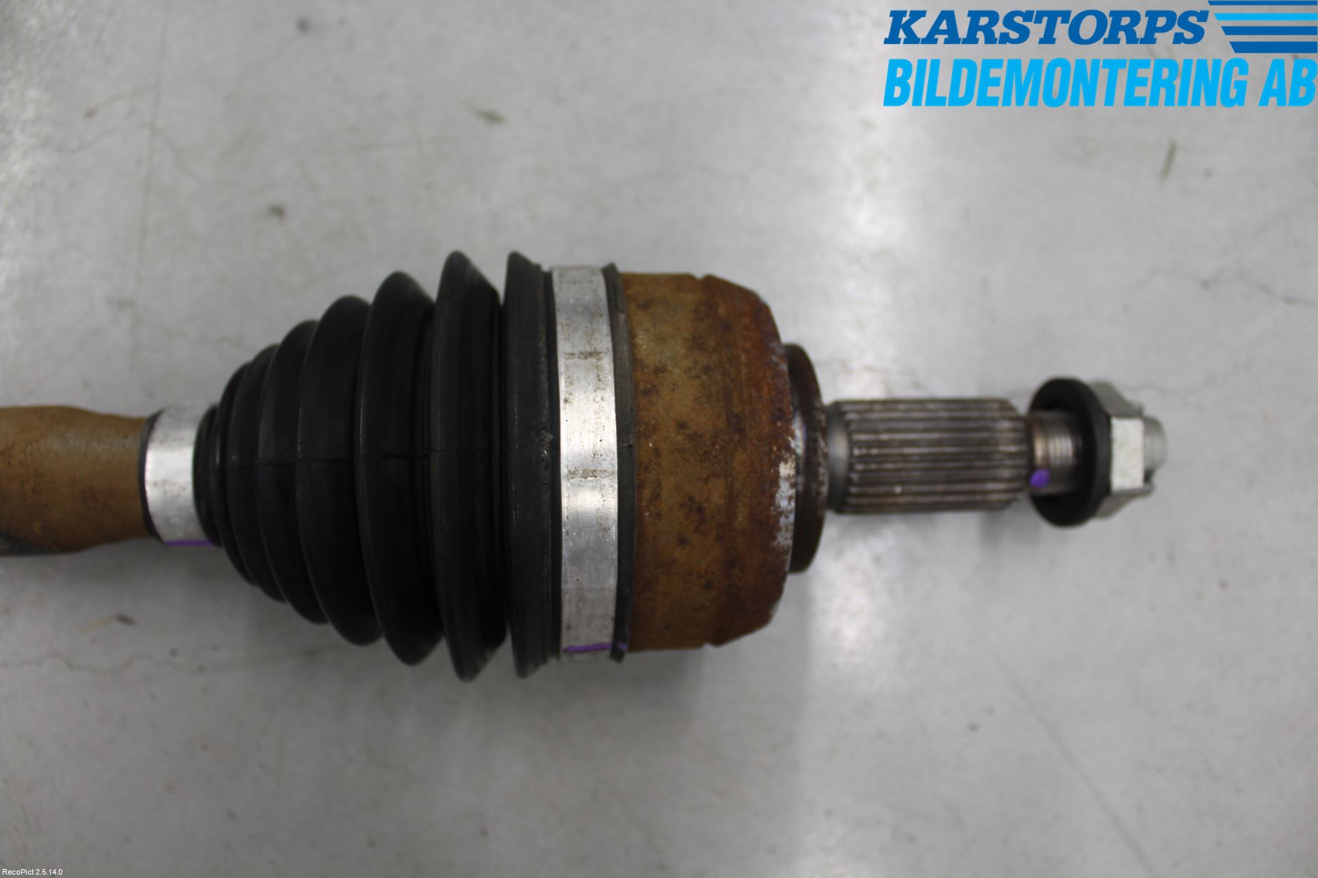 Renault CAPTUR 13-19 Drivaxel Fram Höger