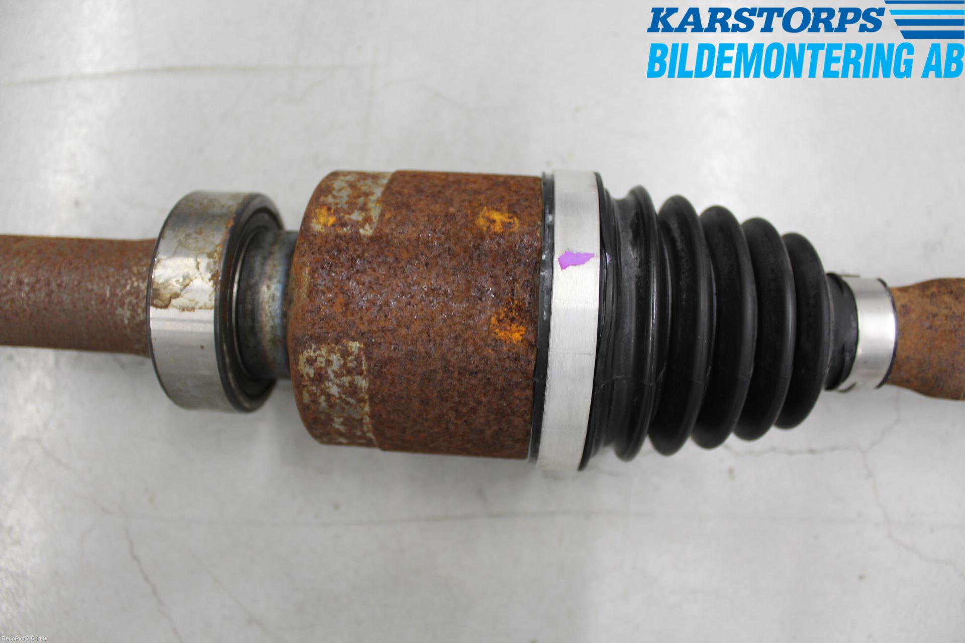 Renault CAPTUR 13-19 Drivaxel Fram Höger