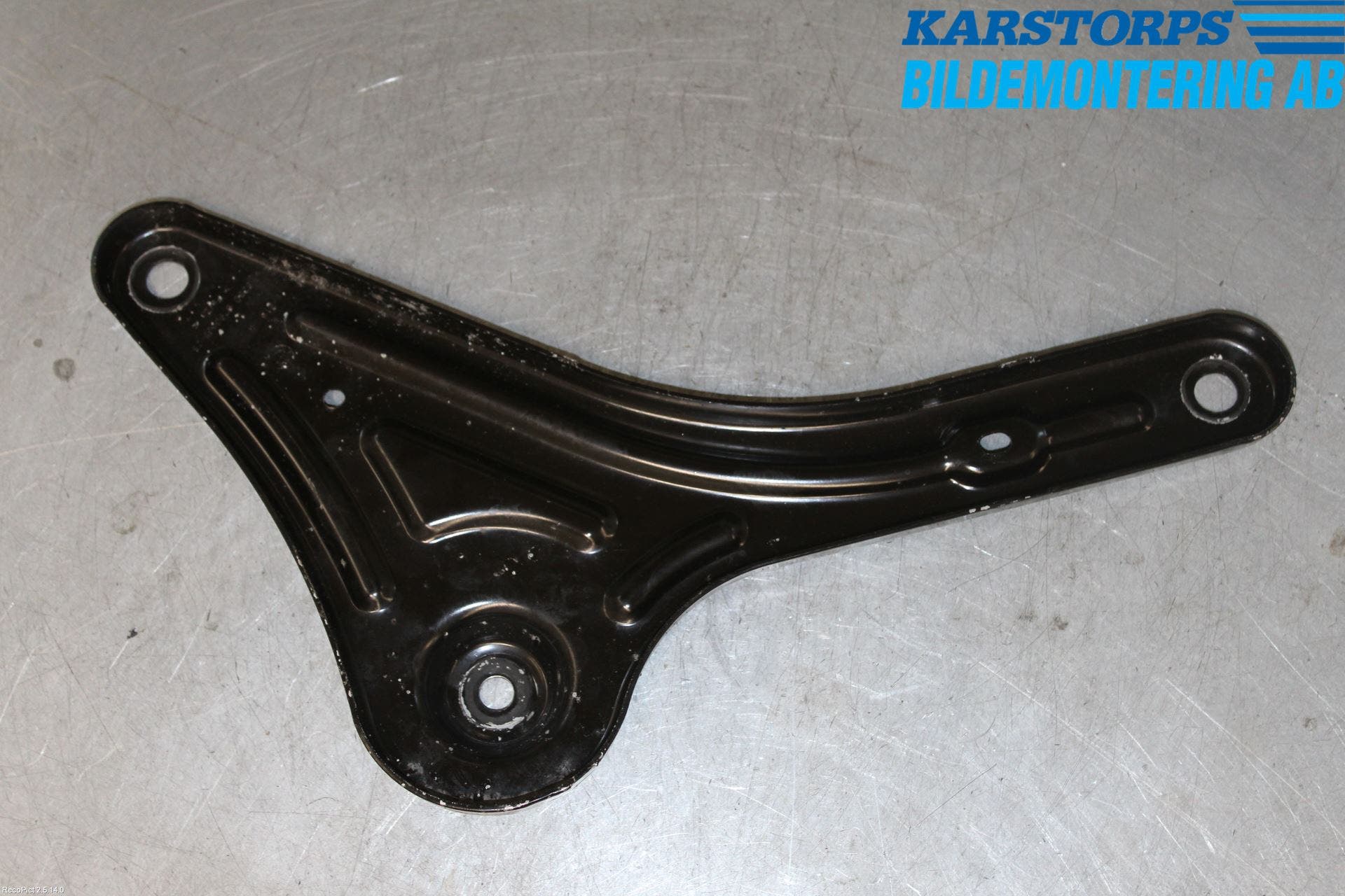 BMW X3 F25 10-17 Bakram-Fästbalk