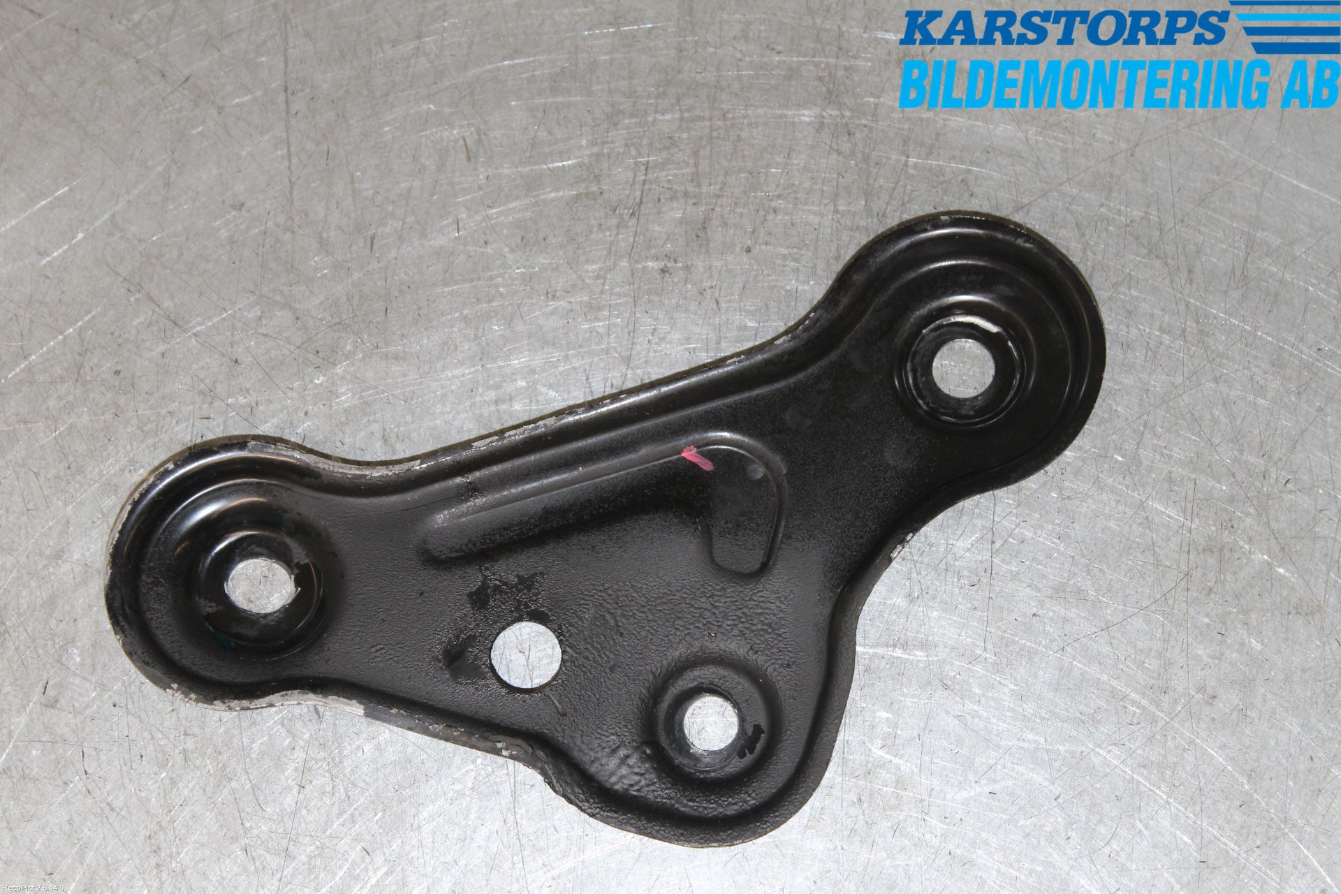 Hyundai i40 16-18 Framvagn Fäste-Kudde