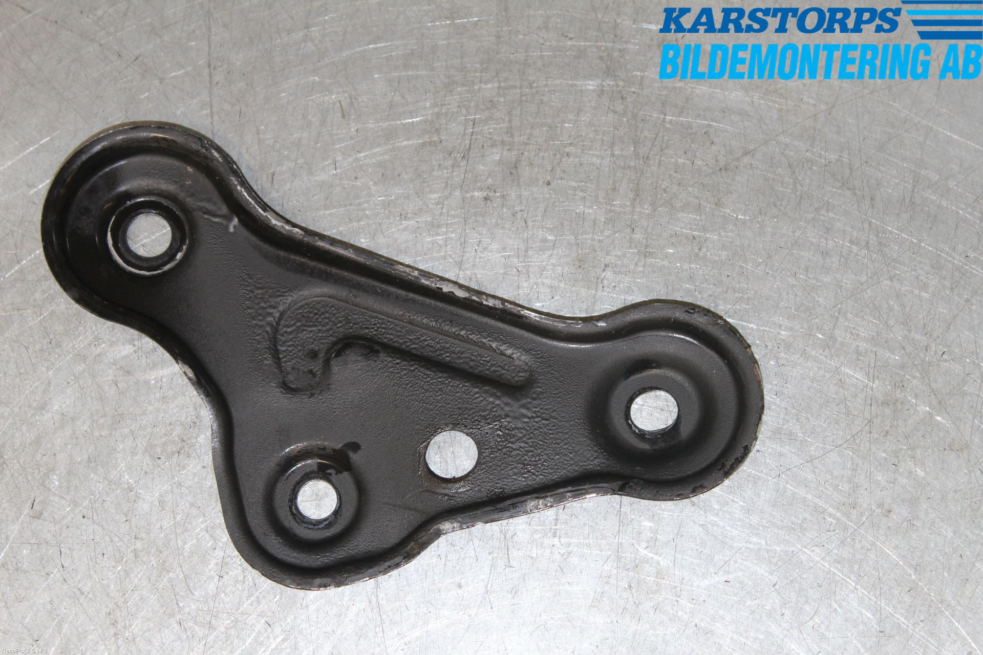 Hyundai i40 16-18 Framvagn Fäste-Kudde