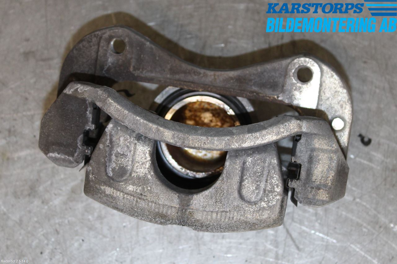 Hyundai i40 16-18 Bromsok Fram Höger
