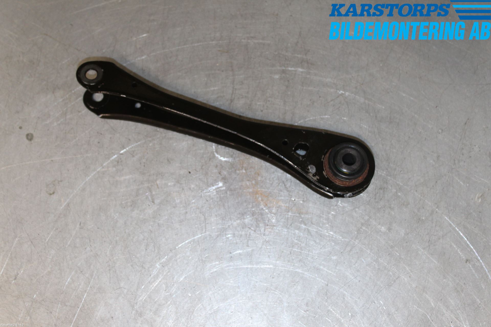 BMW X3 F25 10-17 Bärarm Bak Övre Höger