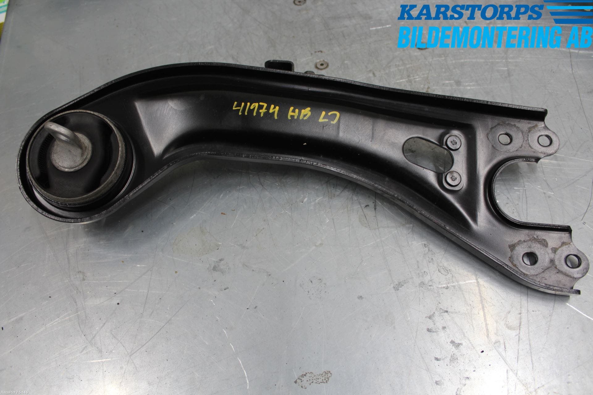 Hyundai i40 16-18 Bärarm Bak Höger