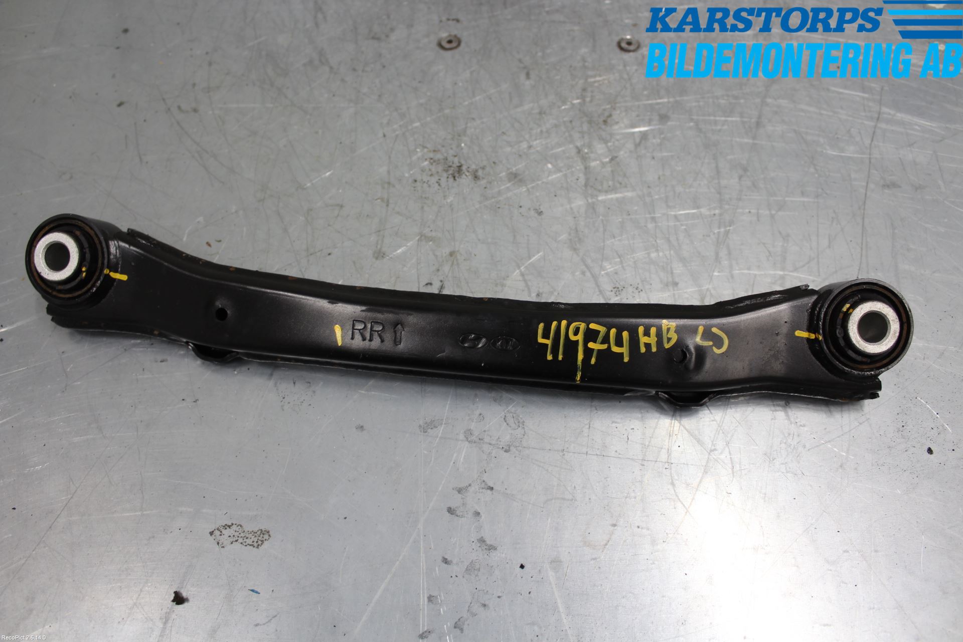 Hyundai i40 16-18 Bärarm Bak Övre Höger