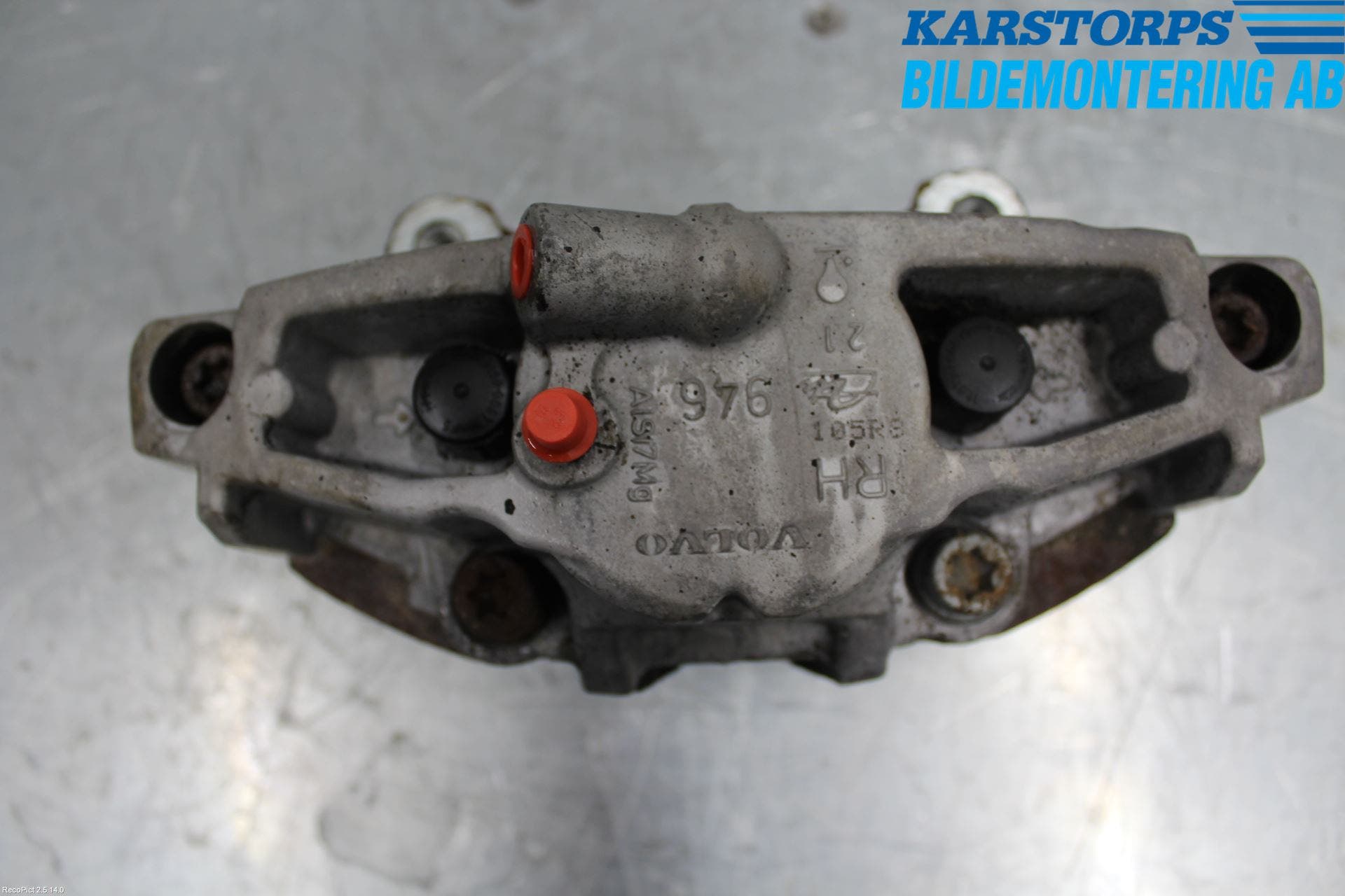 Volvo XC70 08-13 Bromsok Fram Höger