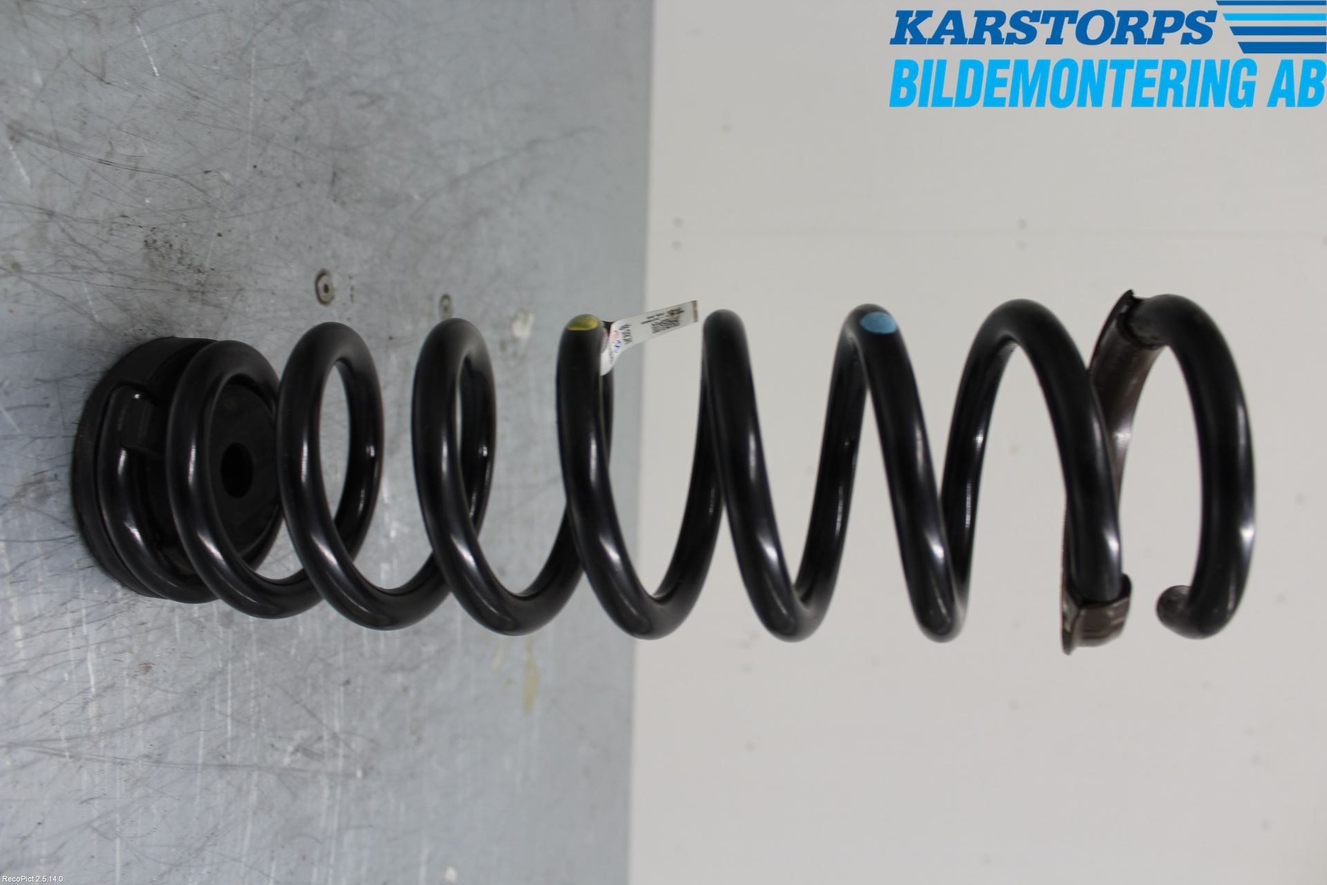 Hyundai i40 16-18 Fjäder Bak